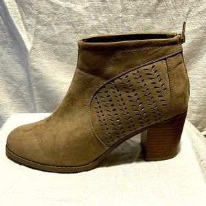 High Heeled Ankle Booties